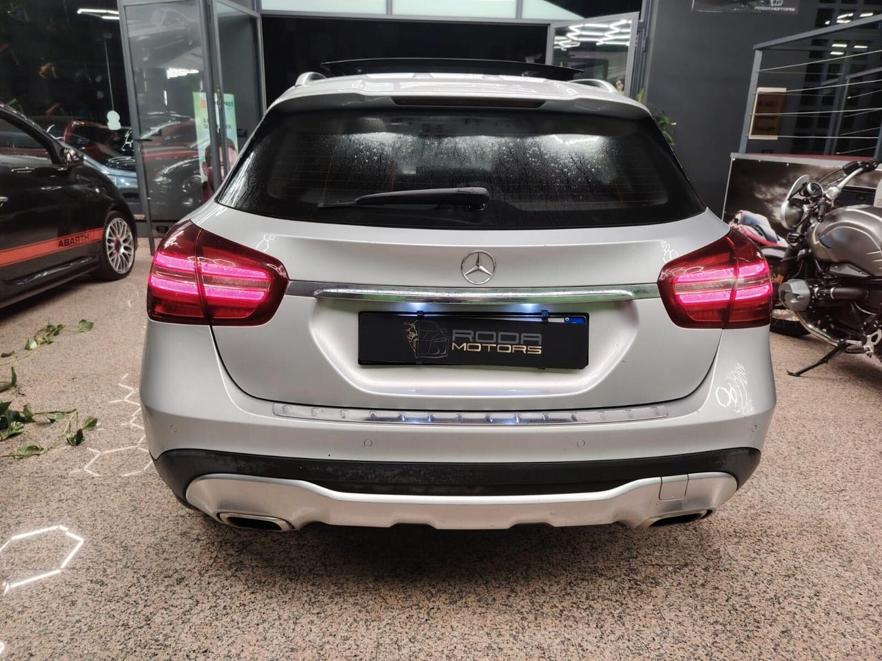 Mercedes-Benz GLA 220 d Automatic 4Matic Sport