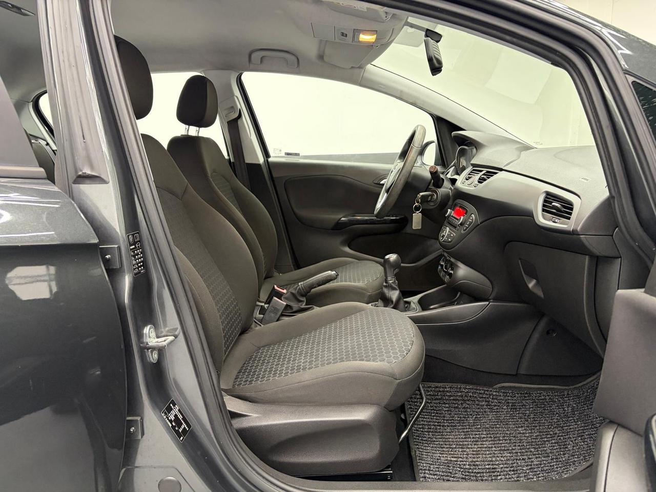 Opel Corsa 1.4 90CV GPL Tech 5 porte Innovation