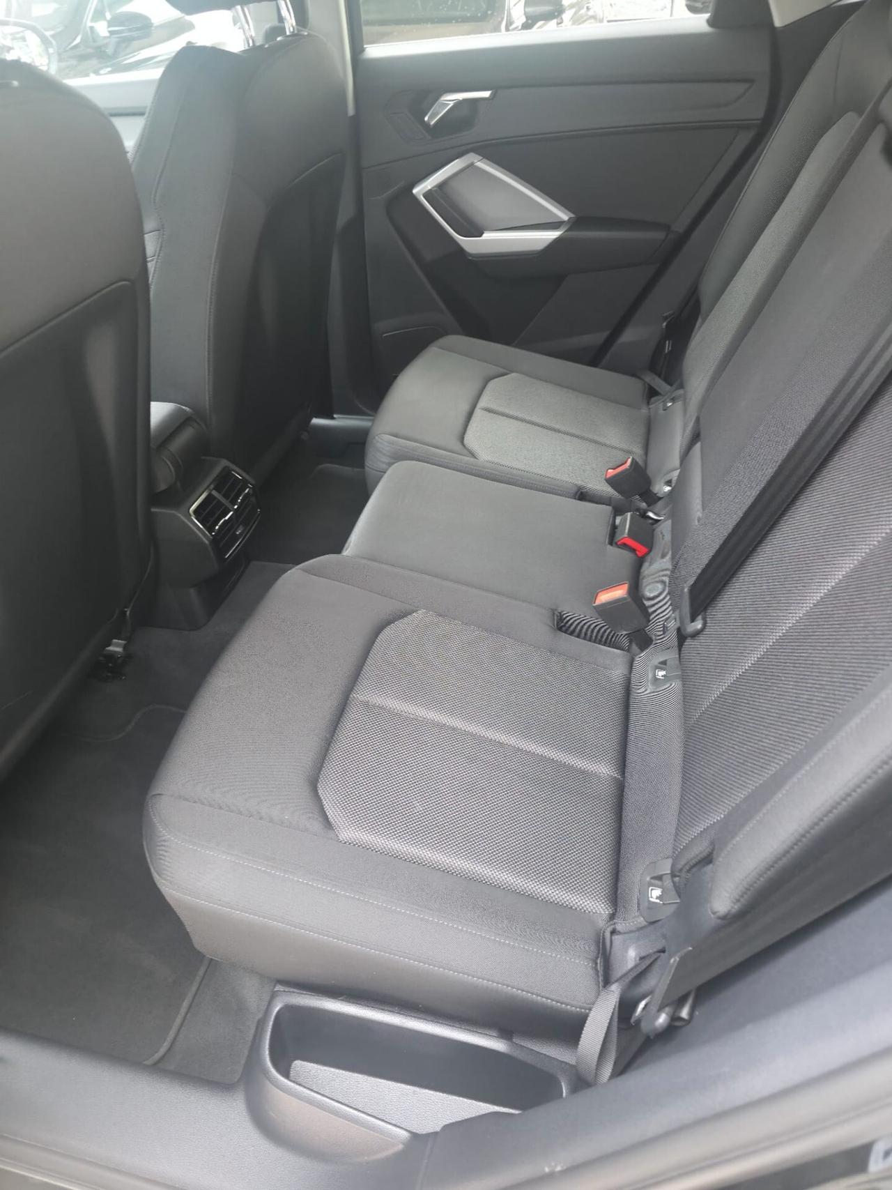 Audi Q3 SPB 35 TDI S line edition