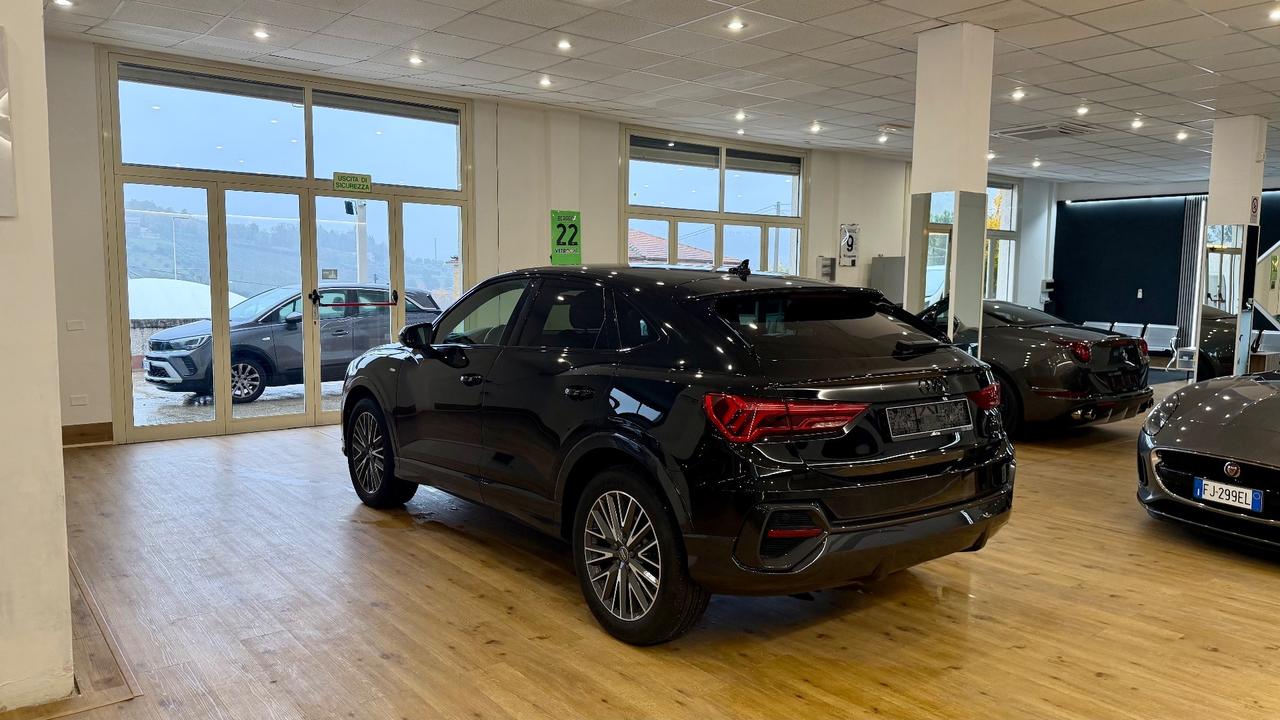 Audi Q3 SPB 35 TFSI S line edition