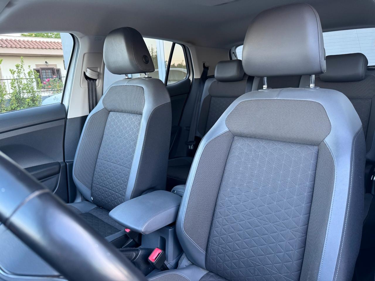 Volkswagen T-Cross 1.0 TSI 115 CV DSG Advanced BMT CAMBIO AUTOMATICO