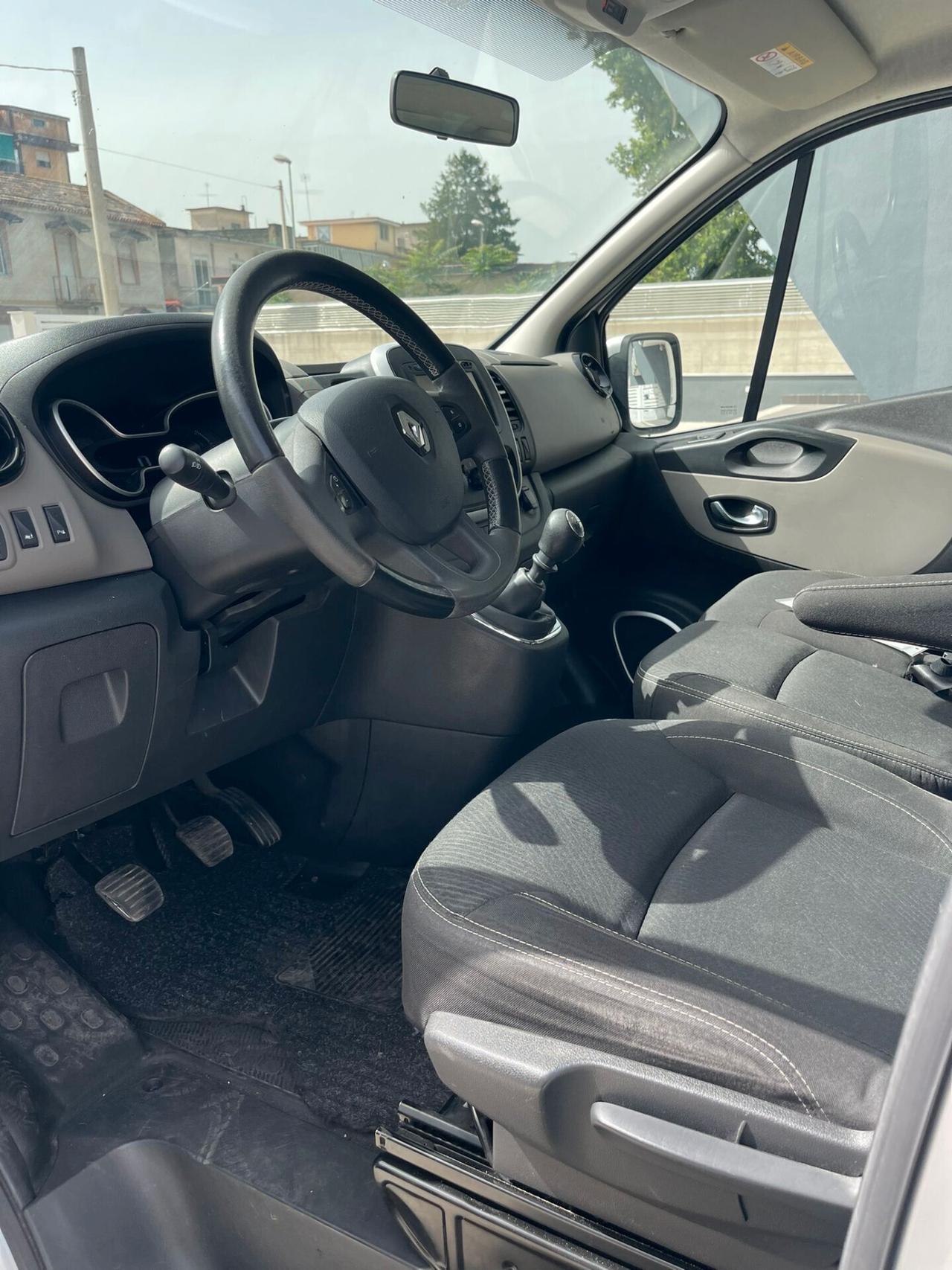 Renault Trafic T27 1.6 dCi 125CV S&S PC-TN Zen