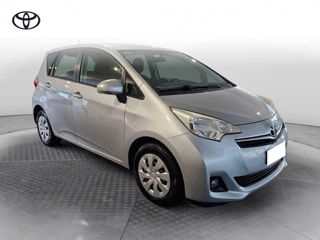 Toyota Verso-S 1.4 Active MT