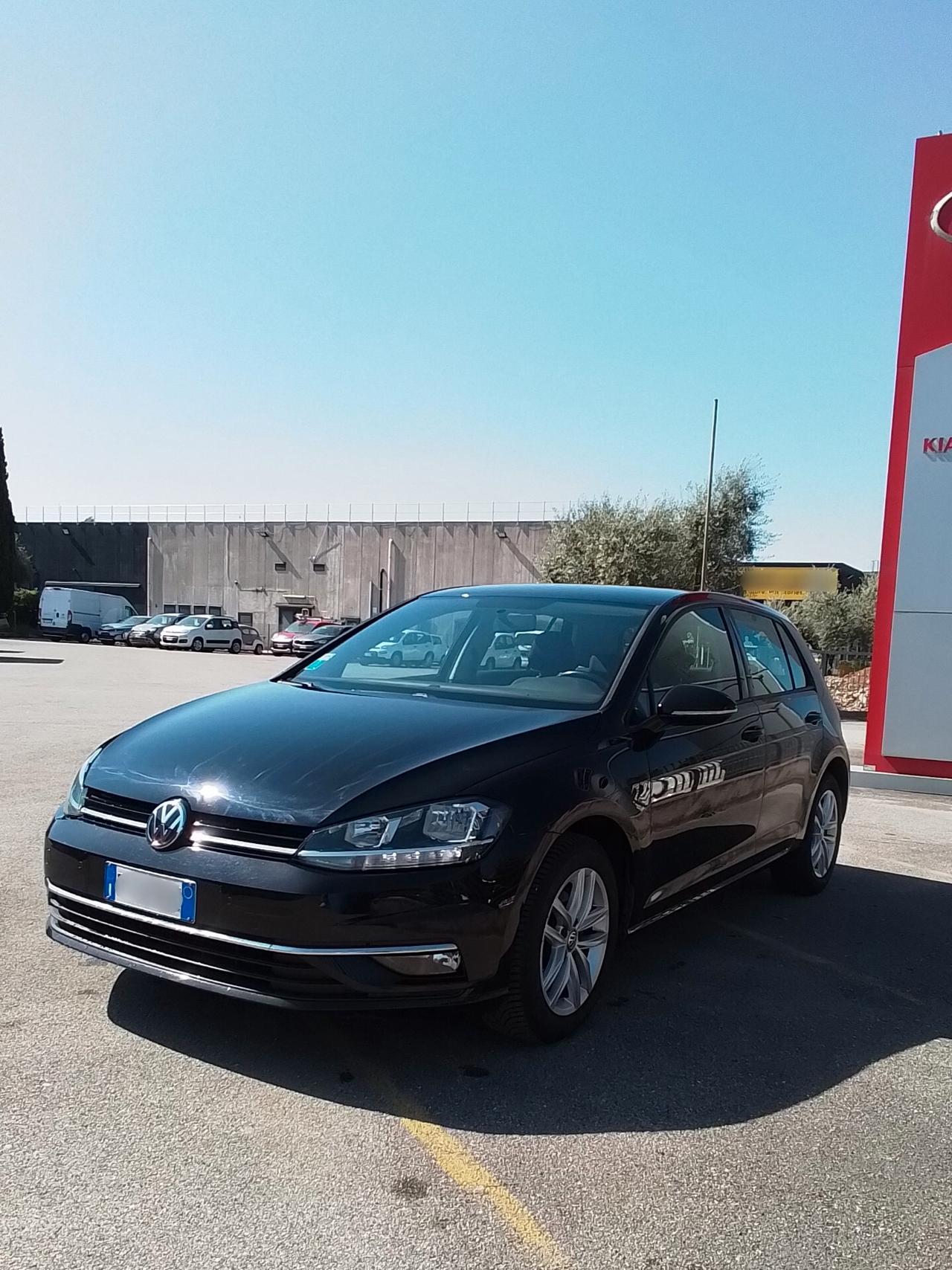 Volkswagen Golf 1.6 TDI 115 CV 5p. Business BlueMotion Technology