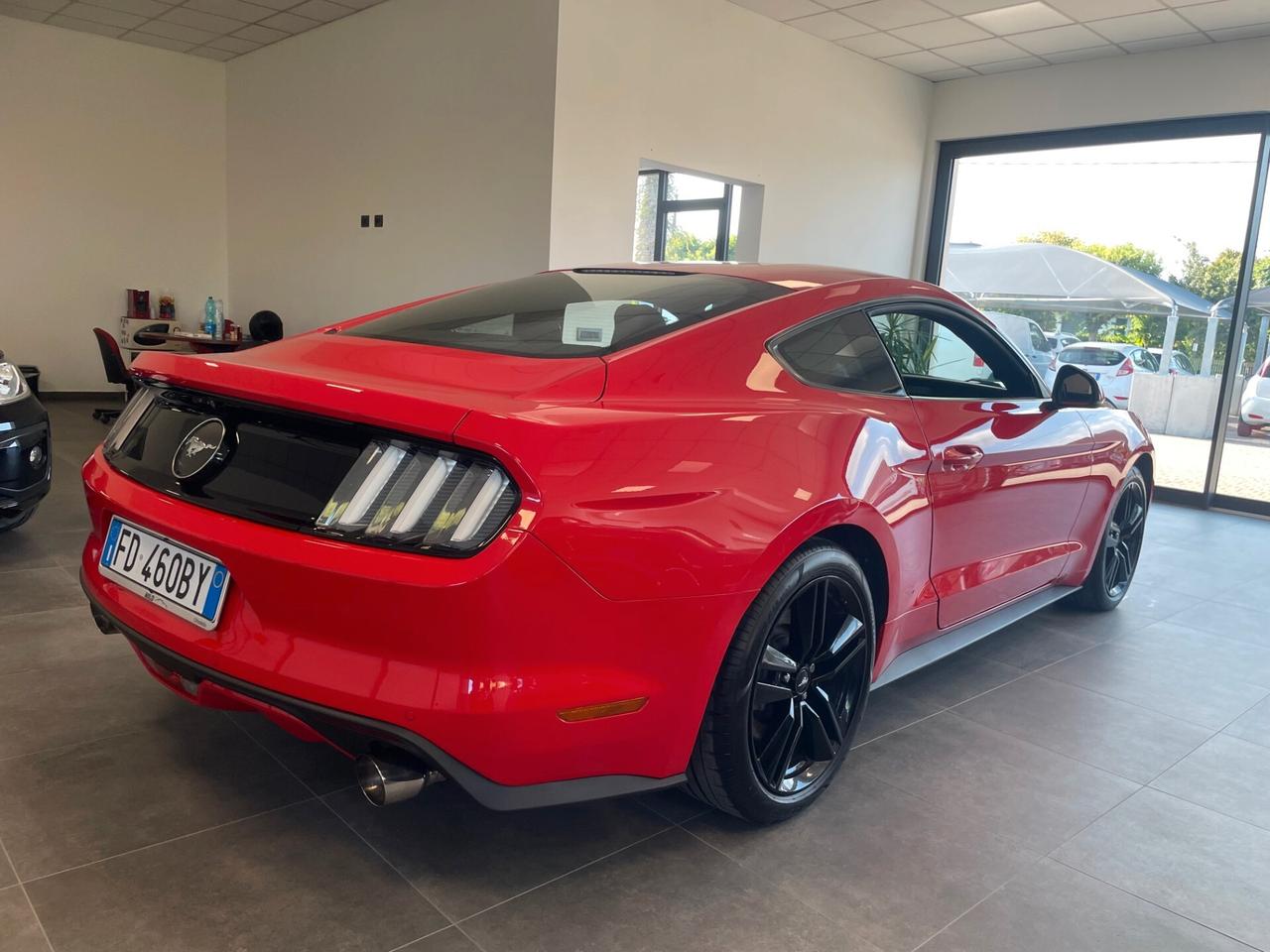 Ford Mustang Fastback 2.3 EcoBoost