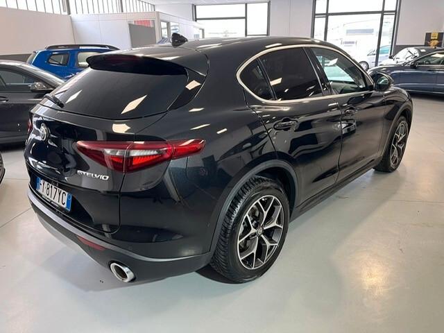 Alfa Romeo Stelvio 2.2 Turbodiesel 210 CV AT8 Q4 Business