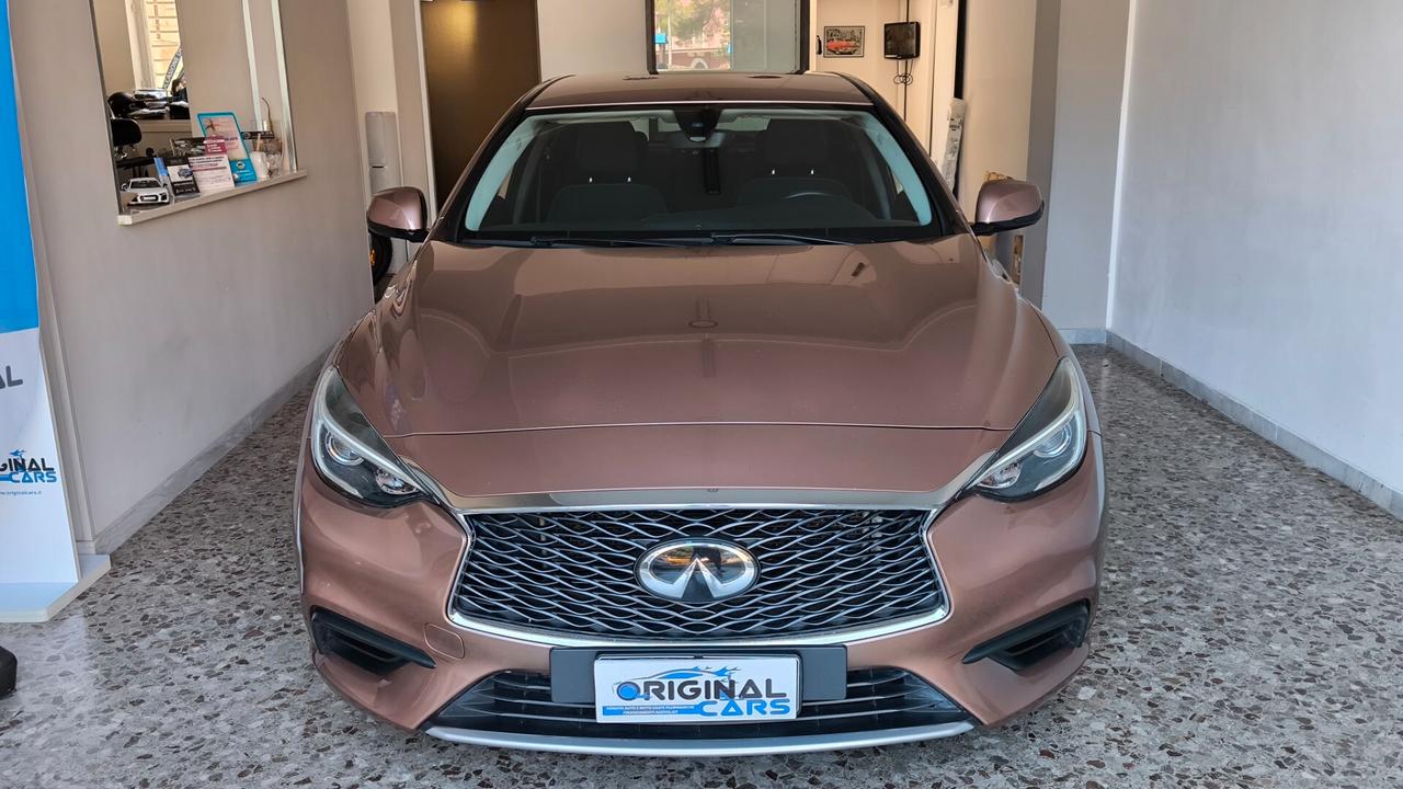 Infiniti Q30 1.5 diesel Business Executive