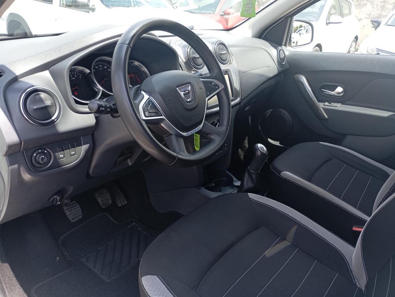 Dacia Sandero Stepway 1.5 dCi 90CV KM 104000