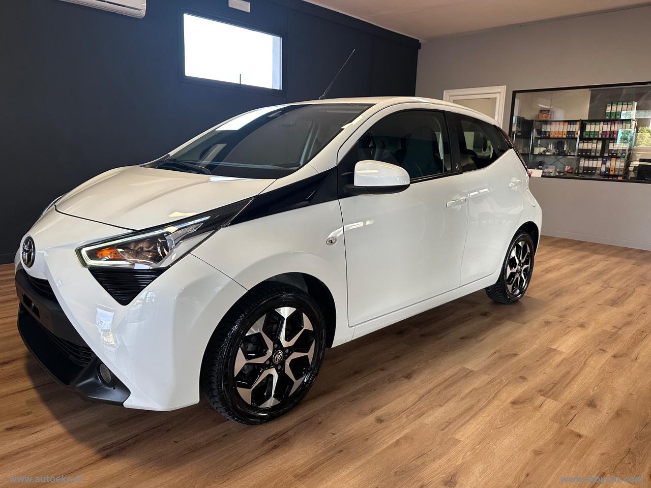 TOYOTA Aygo Connect 1.0 VVT-i 72 CV 5p.Team Deutschland