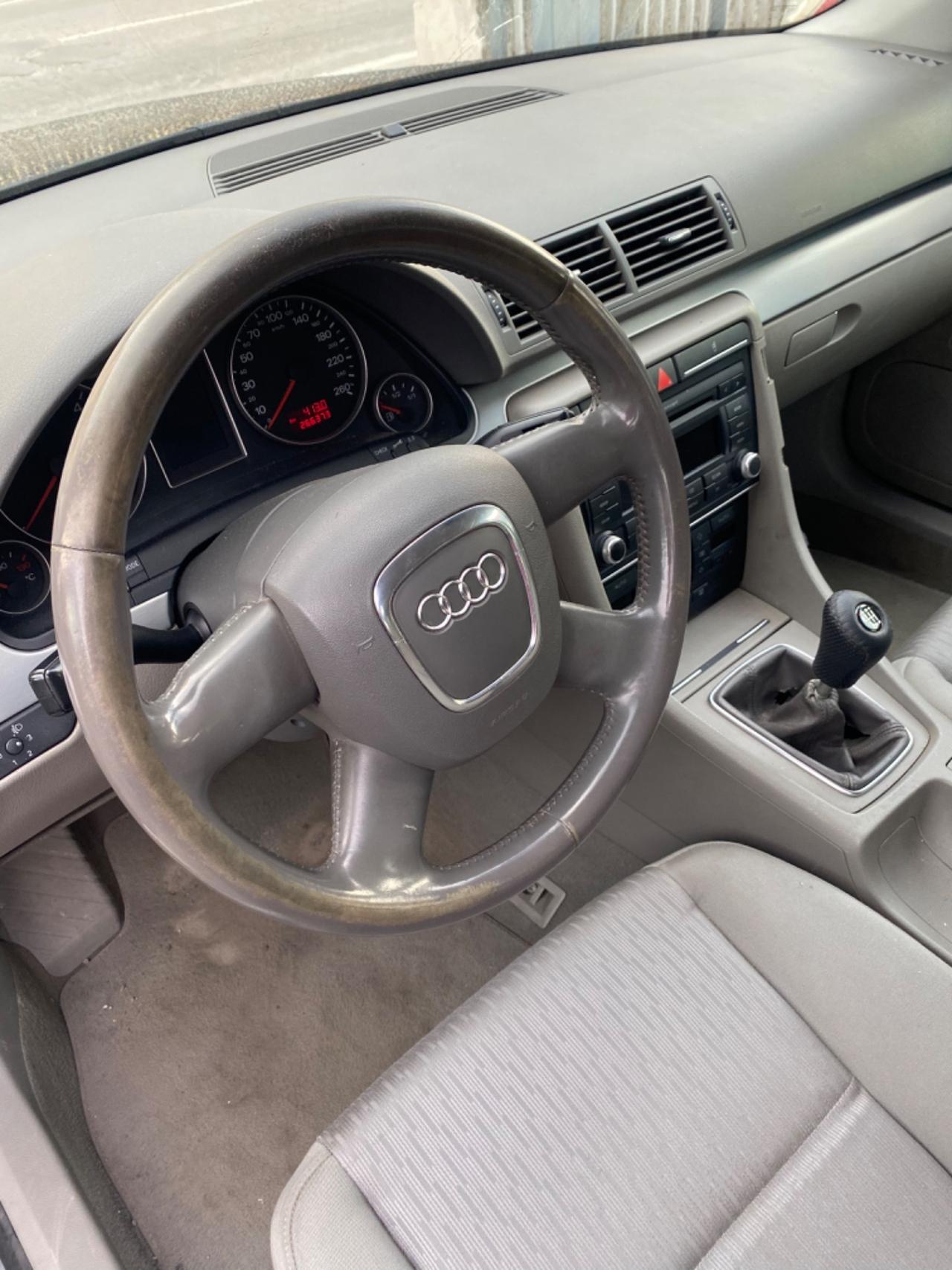 Audi A4 2.0 TDI 2007 Full TAGLIANDATA