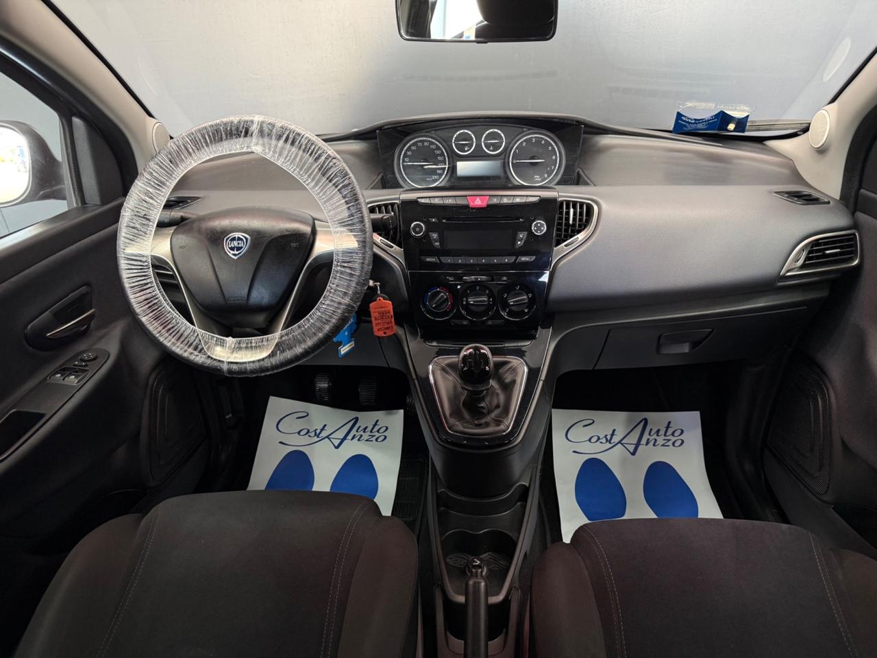 Lancia Ypsilon 1.2 Benzina Platinum 2014