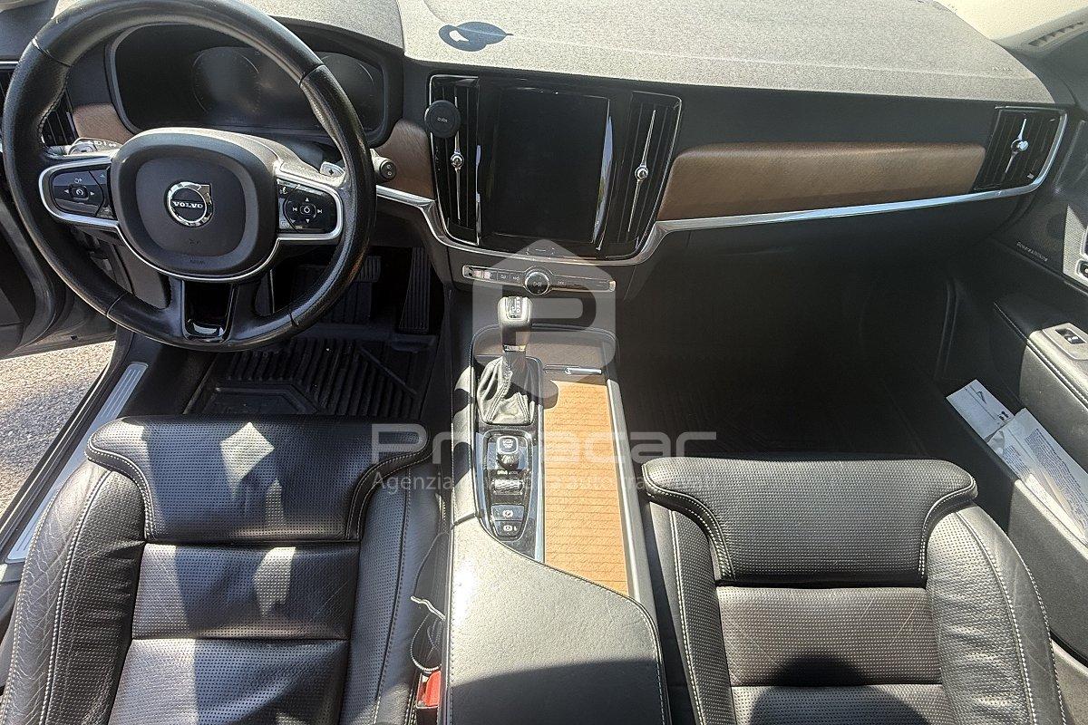 VOLVO V90 D4 Inscription