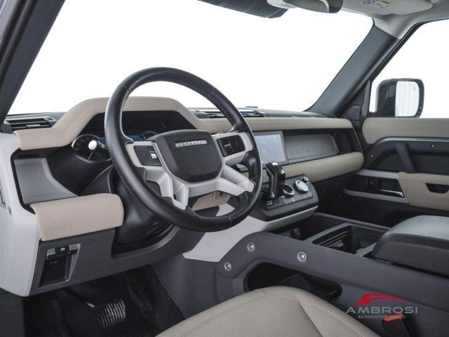 LAND ROVER Defender 90 3.0d i6 mhev X-Dynamic SE awd 250cv auto