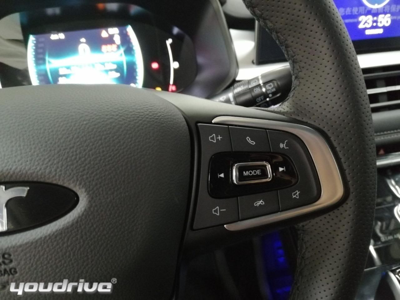 DR Automobiles DR6.0 1.5 Turbo