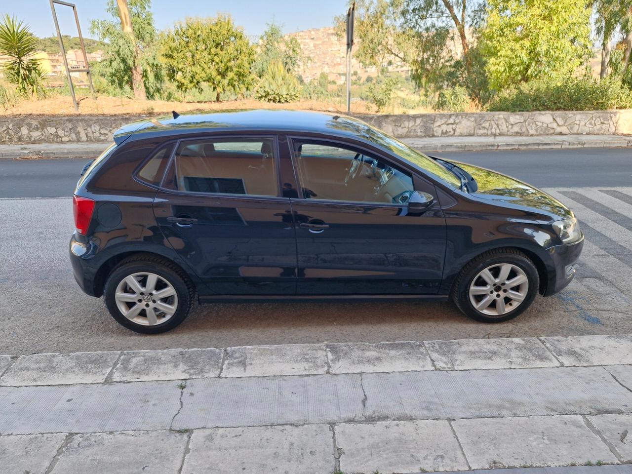Volkswagen Polo 1.6 TDI 90CV DPF DSG 5 porte Highline