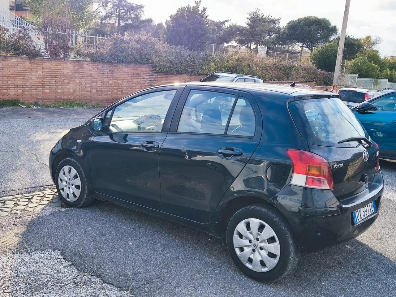Toyota Yaris 1.3 5 porte