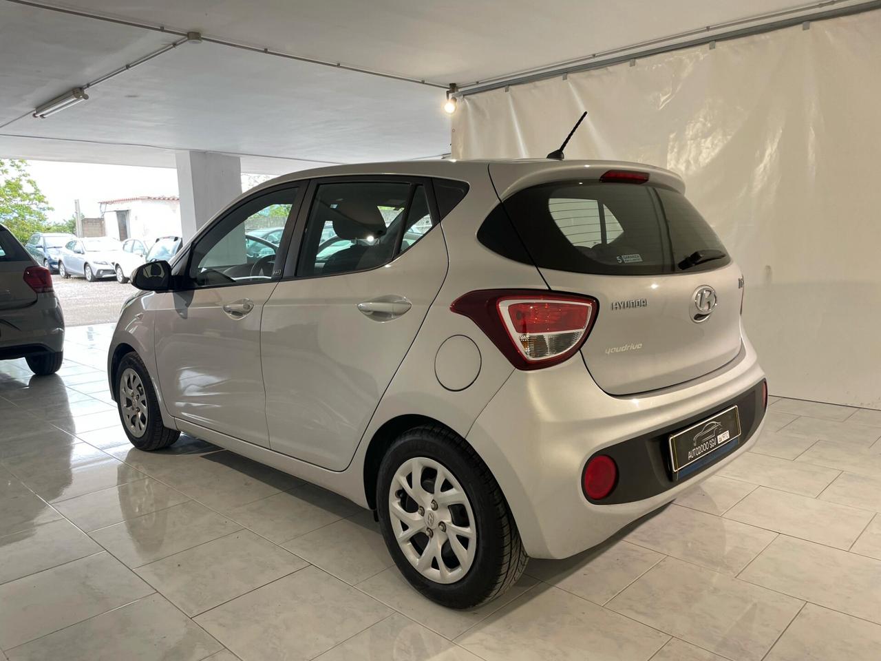 Hyundai i10 1.0 GPL DI SERIE NEOPATENTATI