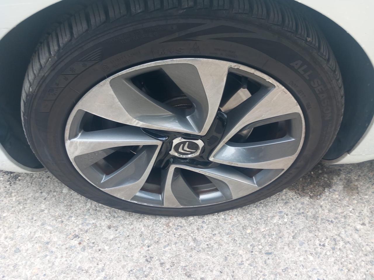 Ds DS5 5 Hybrid4 airdream Business