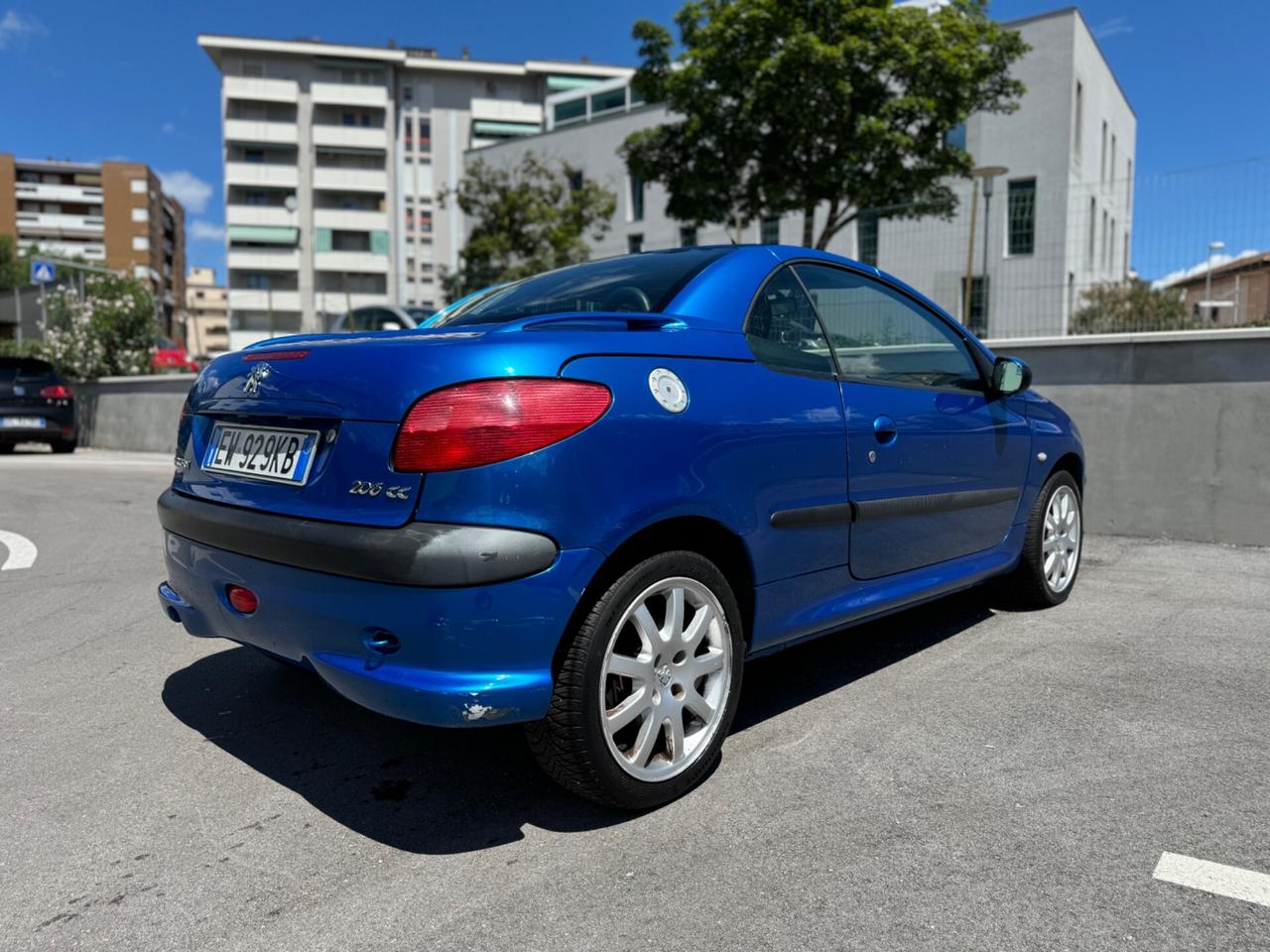 Peugeot 206 CABRIOLET 1.6 16V