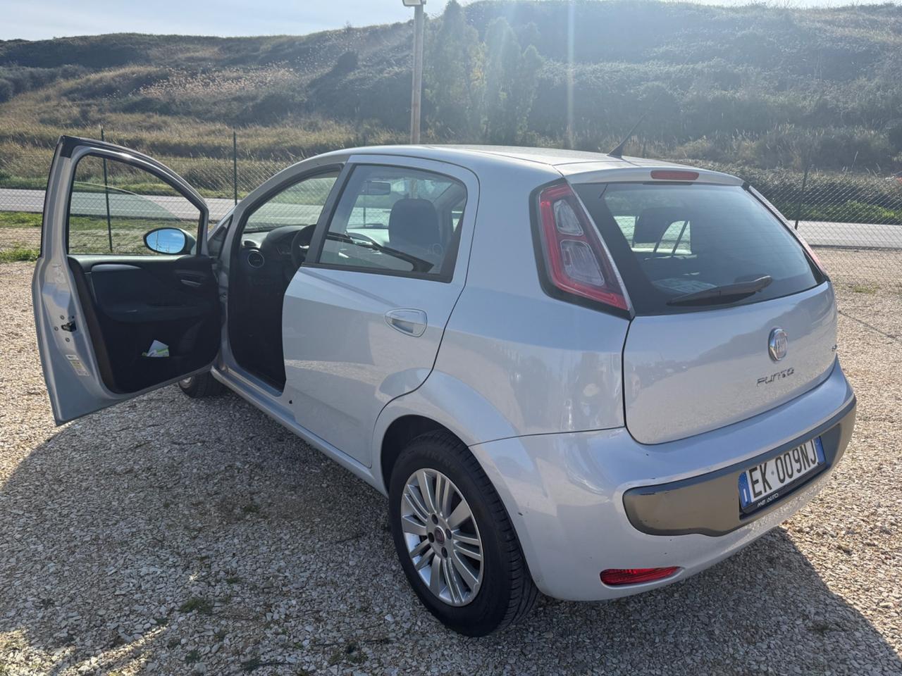 Fiat Punto Evo GPL AUTOMATICA SUPER PREZZO 2.999€