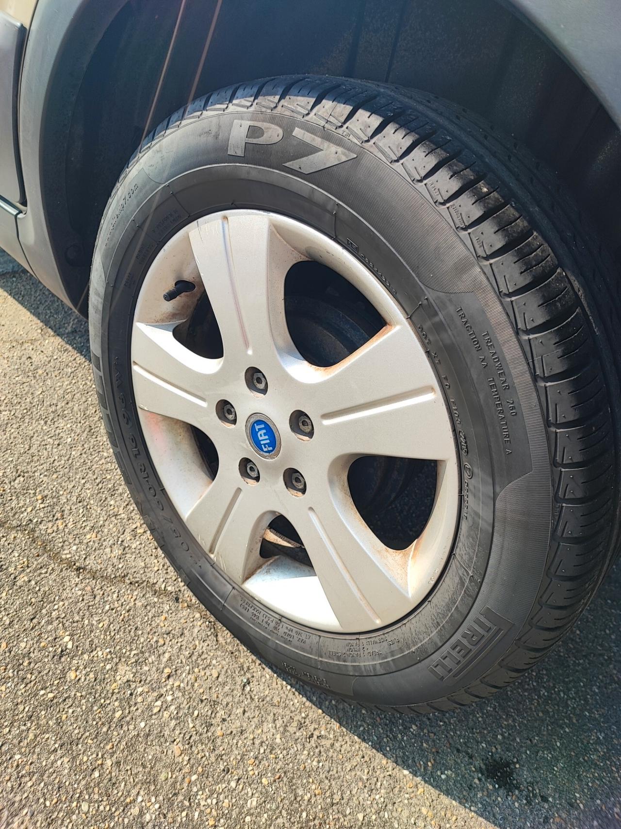 Fiat Sedici 1.6 16V 4x2 Emotion