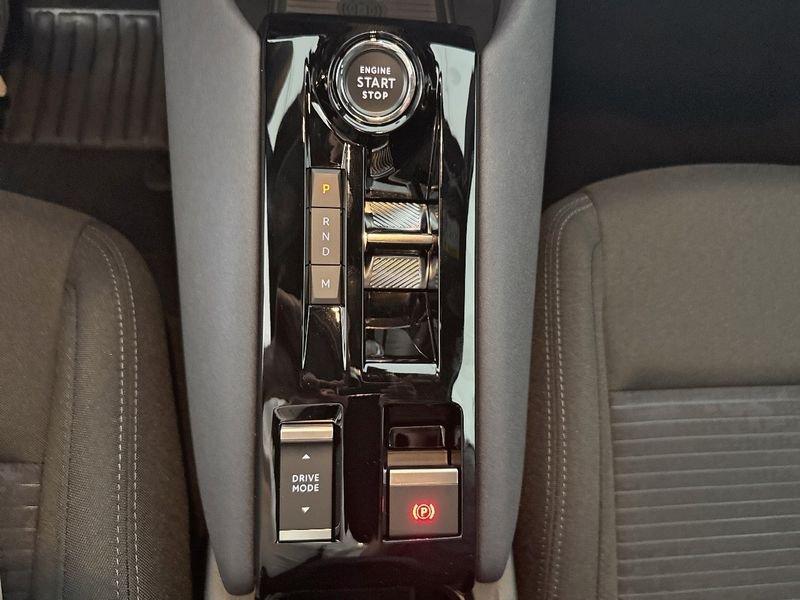 Alfa Romeo Junior 1.2 145CV Hybrid eDCT6 ibrida