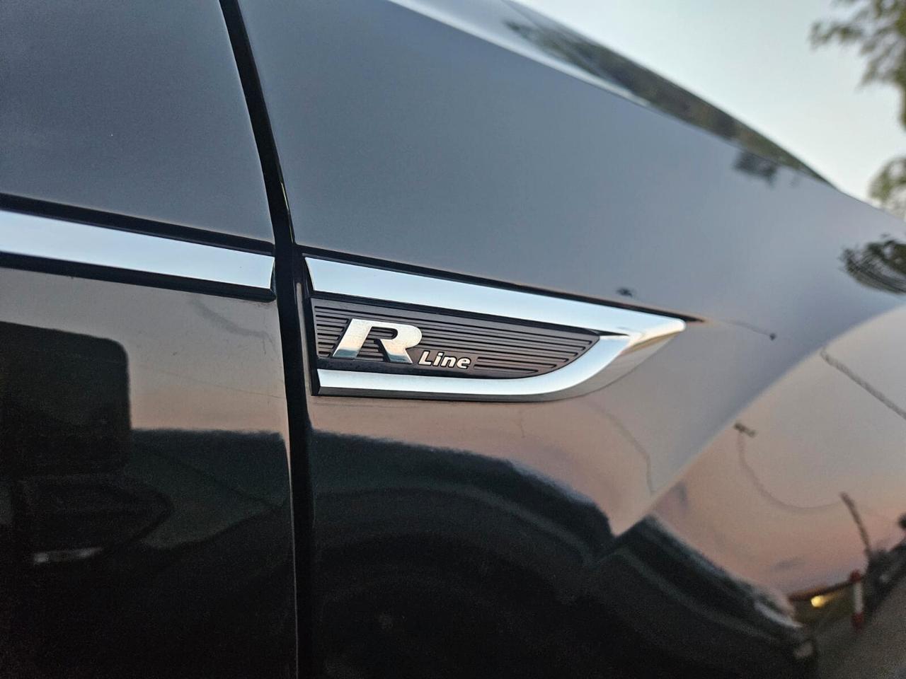 Volkswagen T-Roc RLINE 2.0 150cv automatica DSG