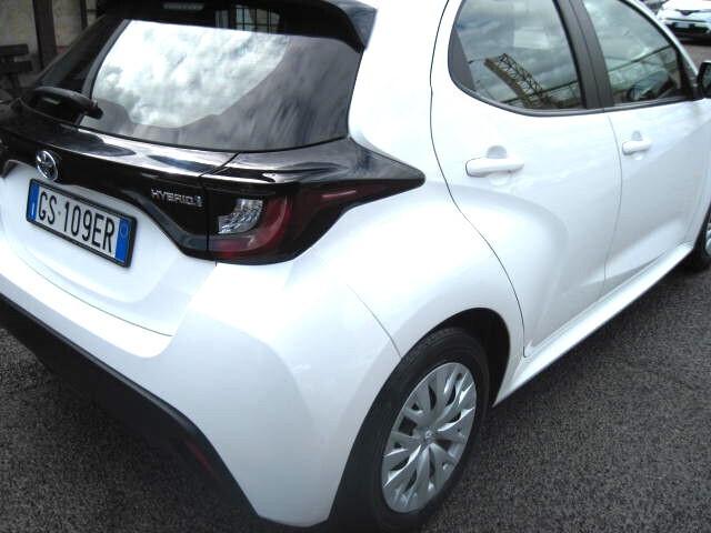 Toyota Yaris 1.5 Hybrid SOLO KM 20000 FATTURABILE FINANZIABILE