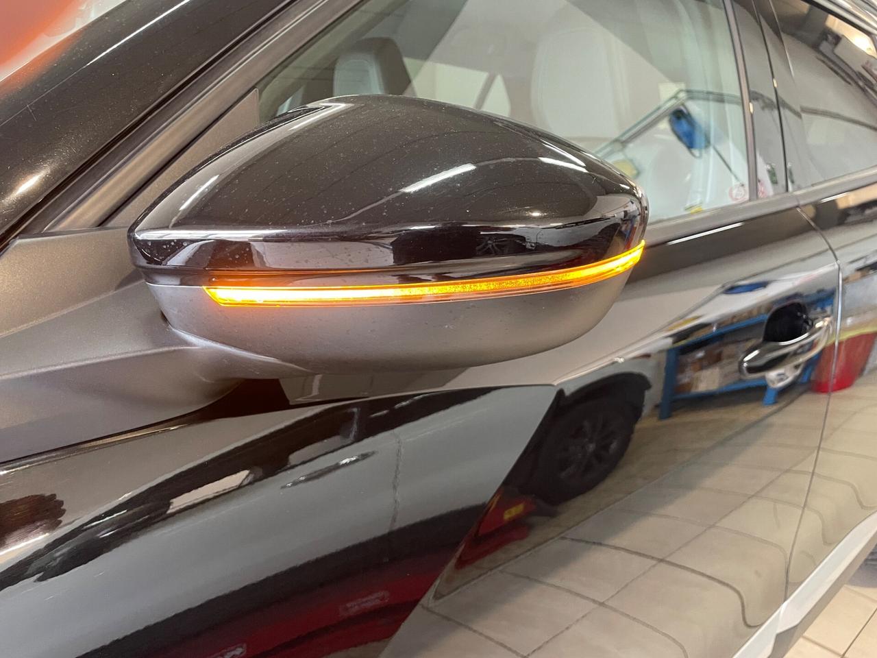 Peugeot 2008 BlueHDi 110 S&S Allure Pack