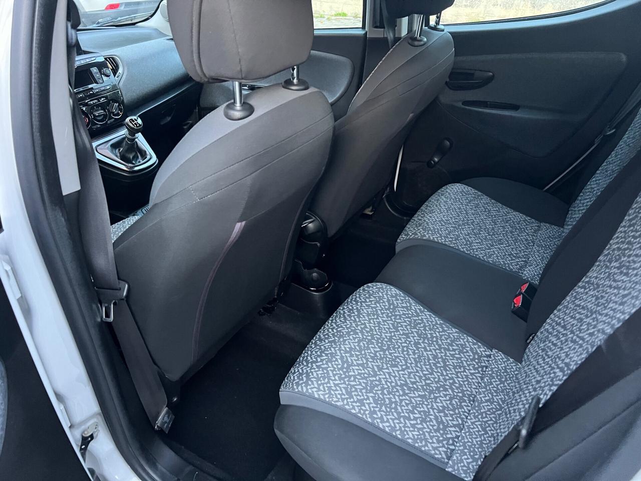 Lancia Ypsilon 0.9 TwinAir 5 porte Metano Ecochic 2018