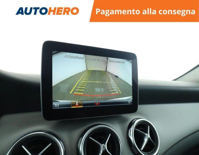 MERCEDES-BENZ GLA 180 d Sport