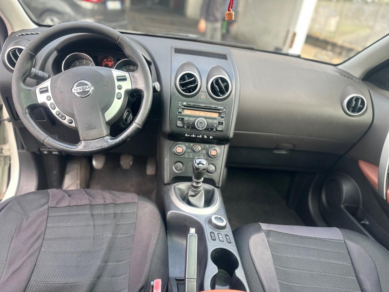 Nissan Qashqai 2.0 dCi DPF Tekna