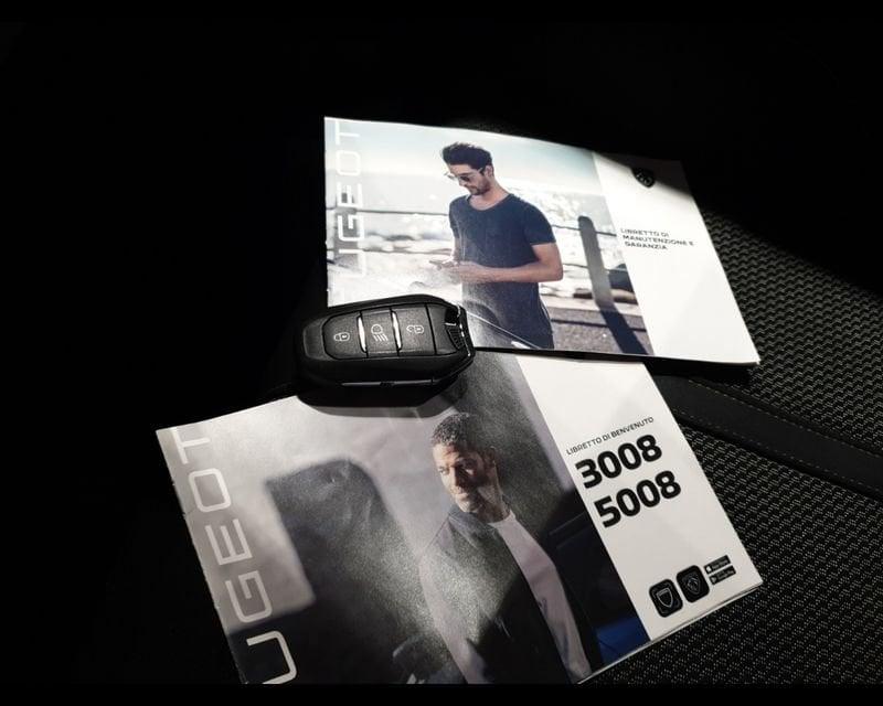 Peugeot 3008 2ª serie Hybrid 136 e-DCS 6 GT