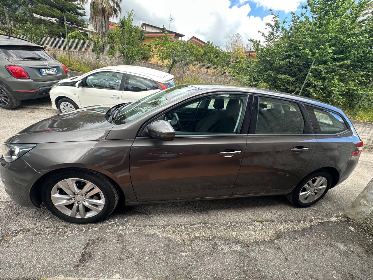 Peugeot 308 BlueHDi 120 S&S SW Business