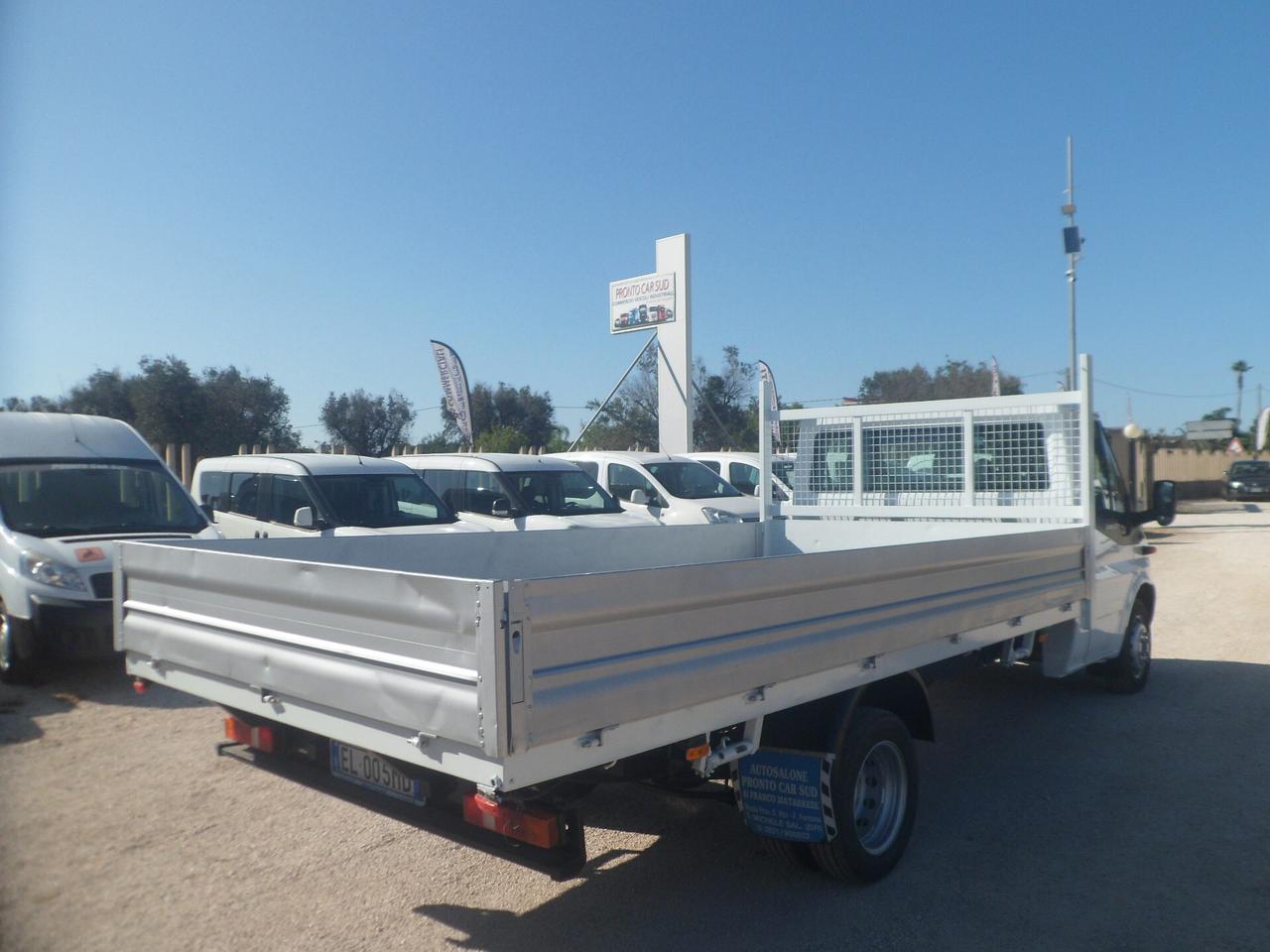 Ford Transit cassone fisso