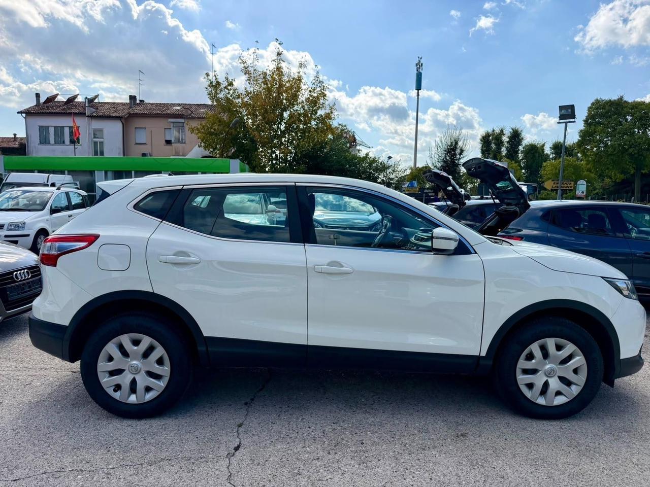 Nissan Qashqai 1.2 Neopatentati