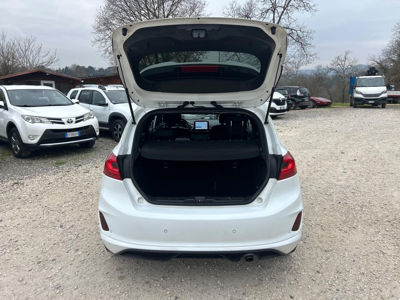 Ford Fiesta 1.5 TDCi 5 porte ST-Line neopatentati