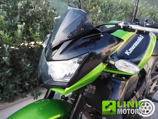 KAWASAKI Z 750 R * 95,00 al mese*