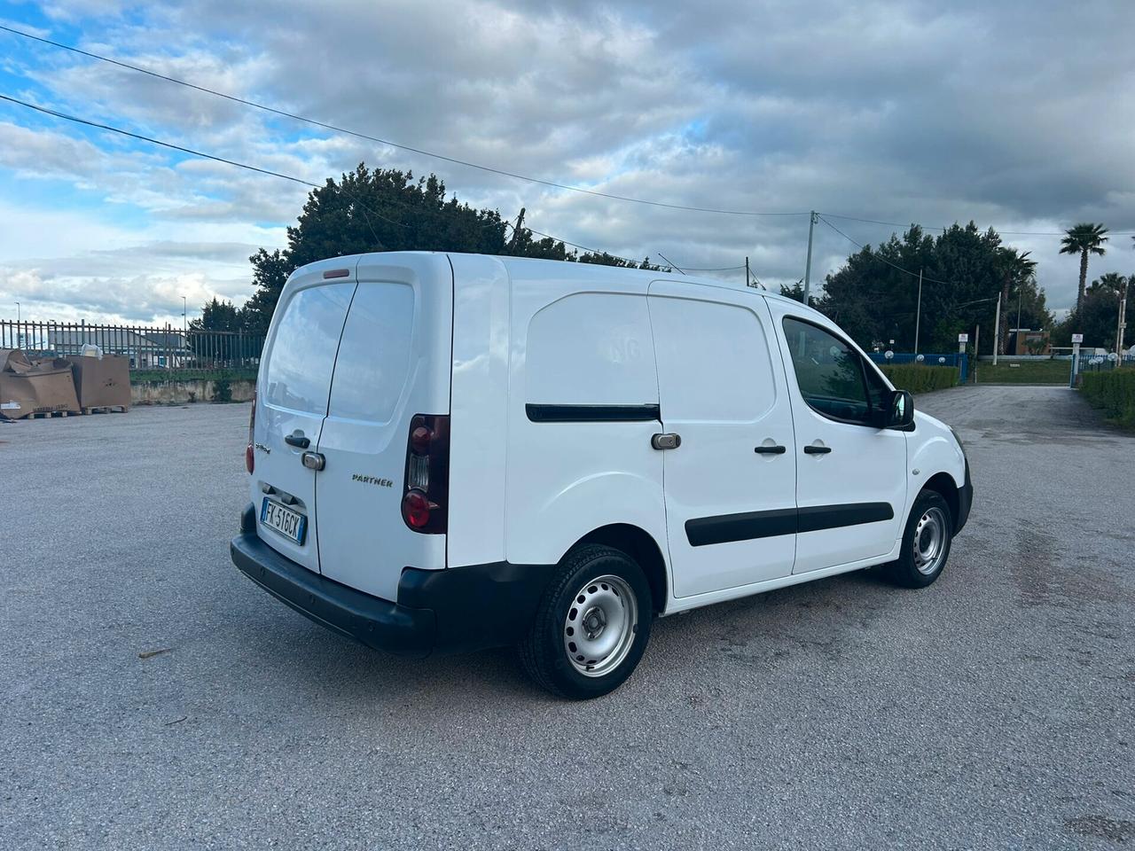 Vendo Peugeot Partner BlueHDi 120 S&S L2 Furgone Premium ( PASSO LUNGO )