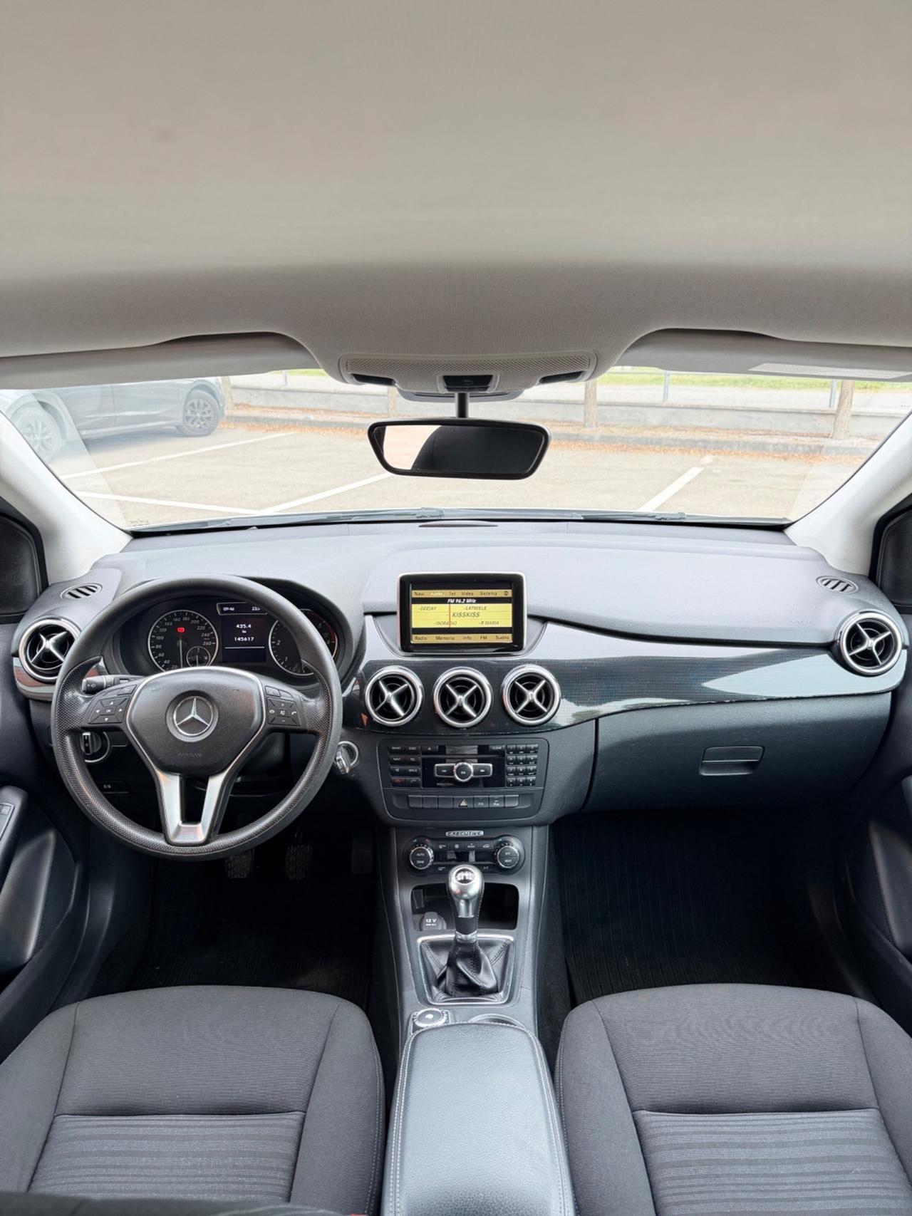 Mercedes-benz B 180 CDI BlueEFFICIENCY Executive
