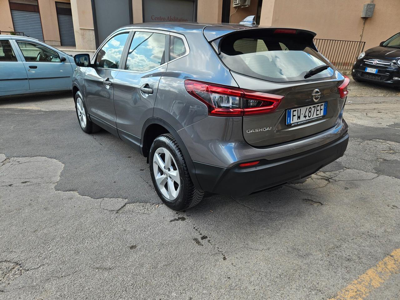 NISSAN QASHQAI 1500 DCI 115CV CHILOMETRI CERTIFICA