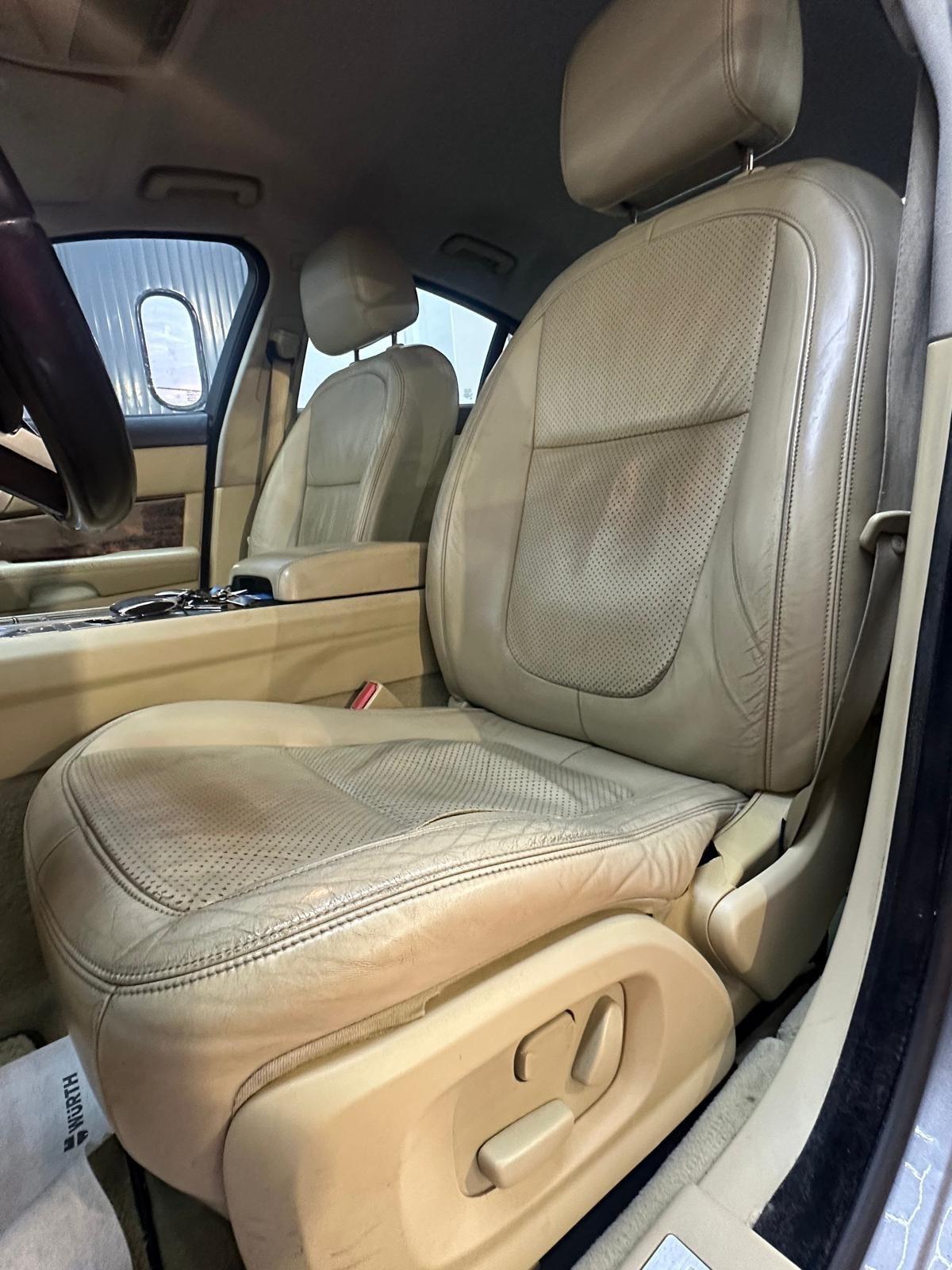 Jaguar XF 2.7D V6 Luxury