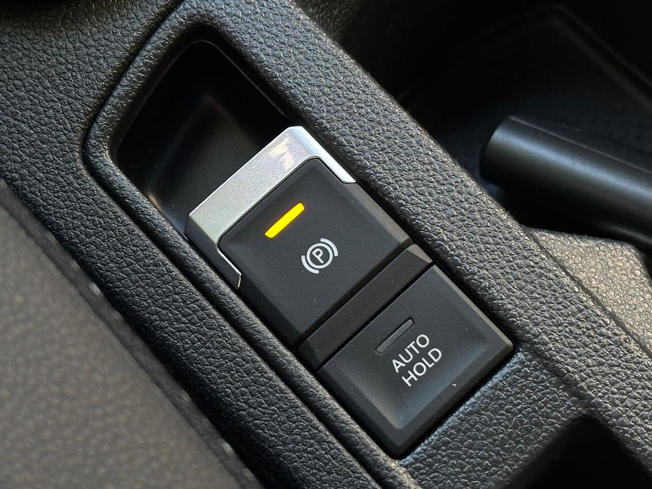 Volkswagen T-Roc 1.0 TSI R LINE #11172