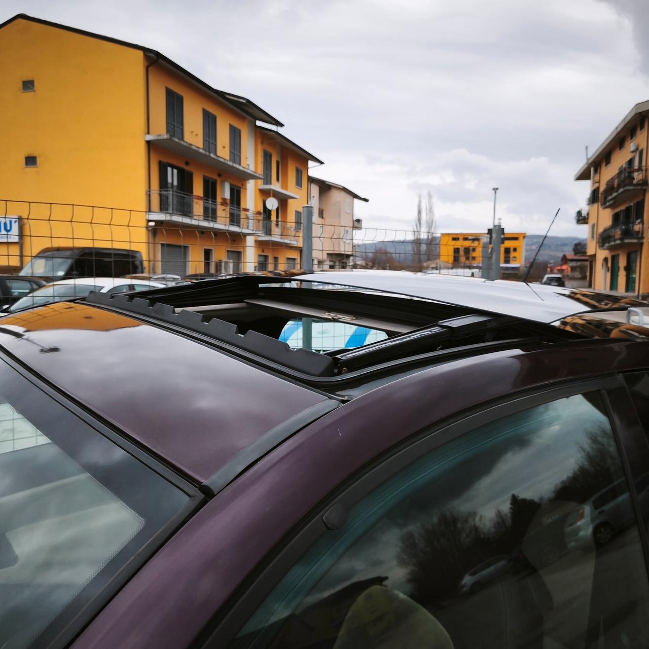 Lancia Ypsilon 1.3 MJT 90 CV Platino