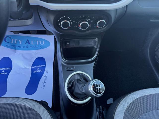 RENAULT Twingo SCe 65 CV Intens