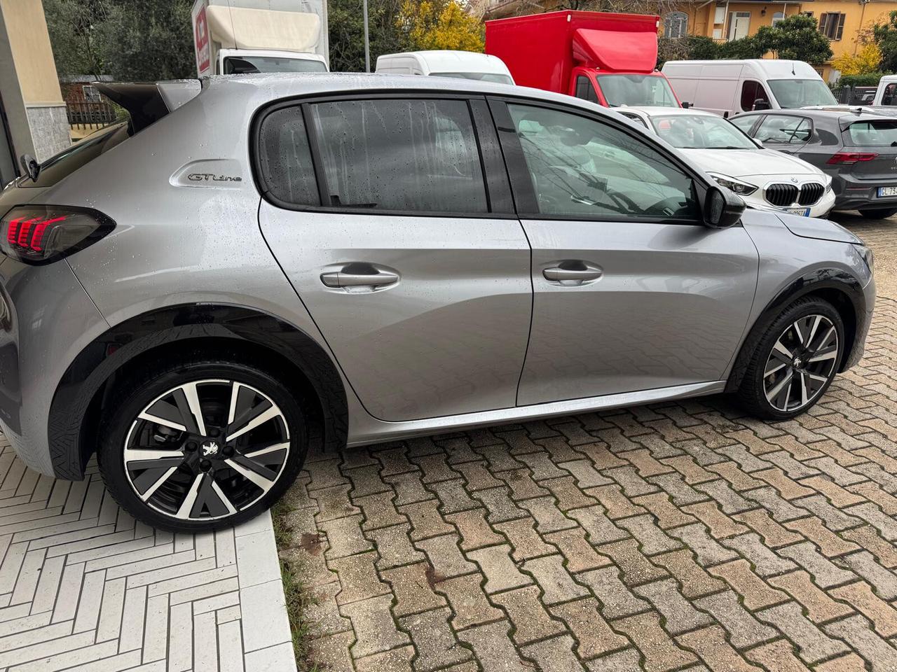 Peugeot 208 PureTech 130 Stop&Start EAT8 5 porte GT Line
