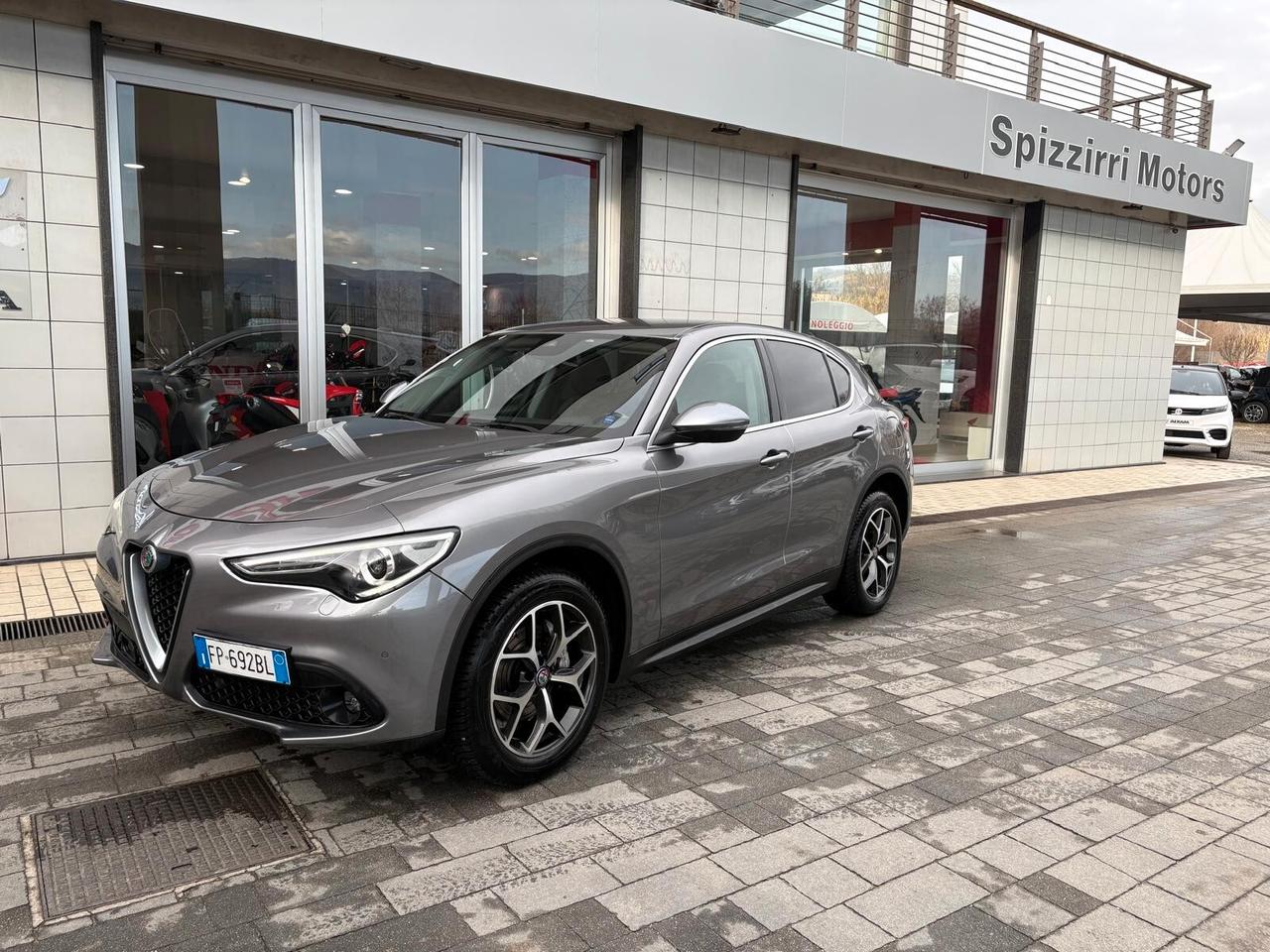 Alfa Romeo Stelvio 2.2 Turbodiesel 210 CV AT8 Q4 Executive