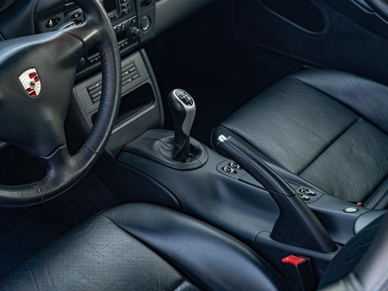 Porsche 911 996 Carrera 4 cat Coupé