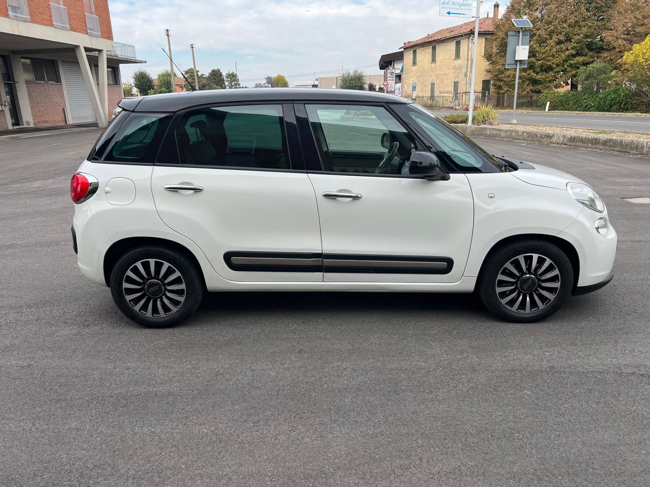 Fiat 500L 1.4 T-Jet 120 CV GPL Lounge