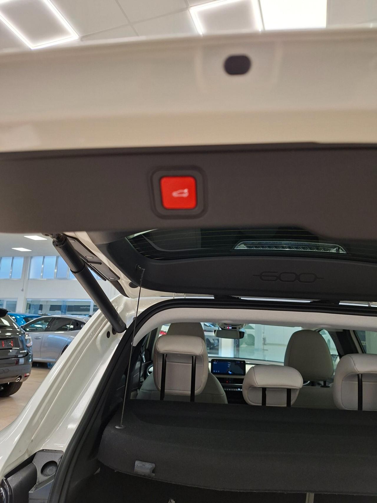 Fiat 600 Hybrid 136 CV DCT MHEV La Prima